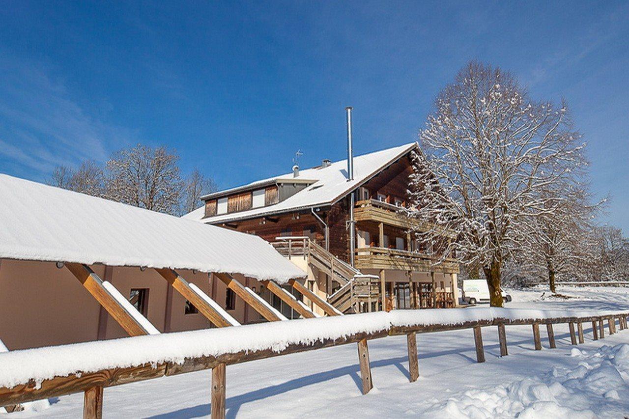 Отель Vacanceole - Chalet Les Crozats Лон-ле-Сонье Экстерьер фото