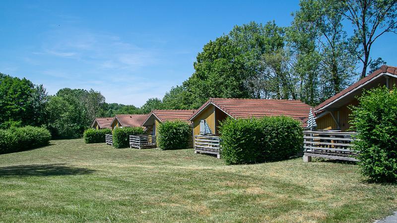 Отель Vacanceole - Chalet Les Crozats Лон-ле-Сонье Экстерьер фото